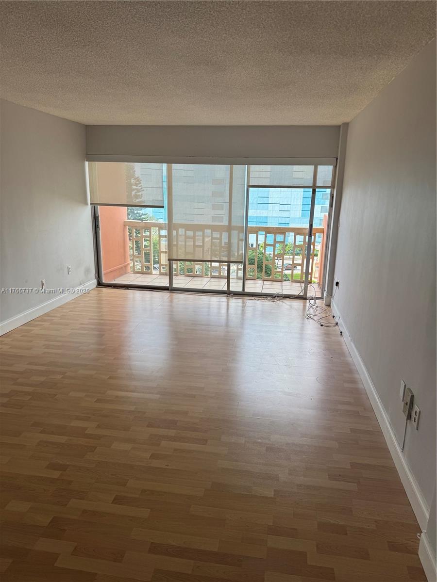 RIVIERA TOWERS CONDO - Residential Lease