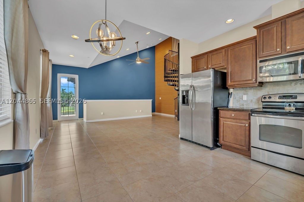 MONTERRA PLAT - Residential Lease