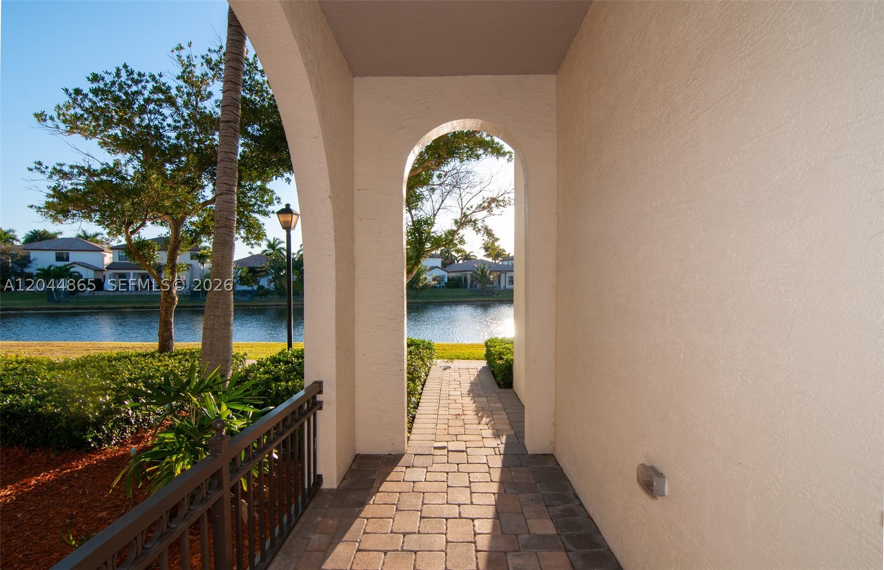 MONTERRA PLAT - Residential Lease