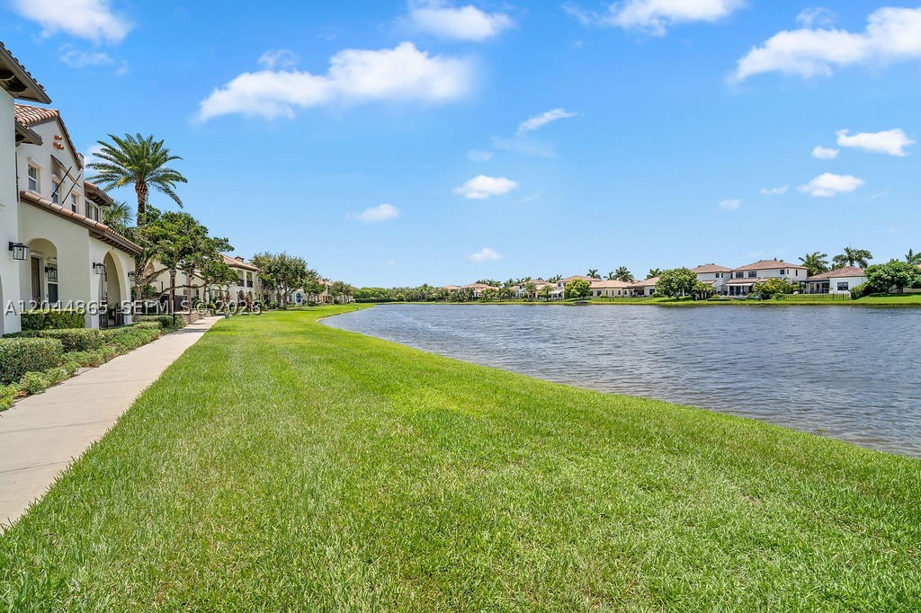 MONTERRA PLAT - Residential Lease