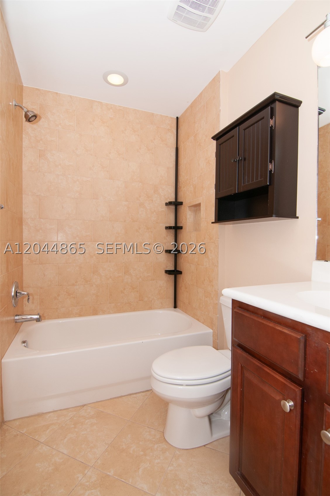 MONTERRA PLAT - Residential Lease