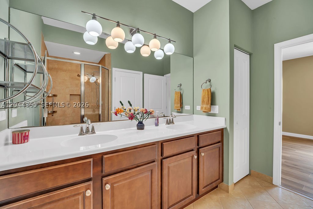 MONTERRA PLAT - Residential Lease