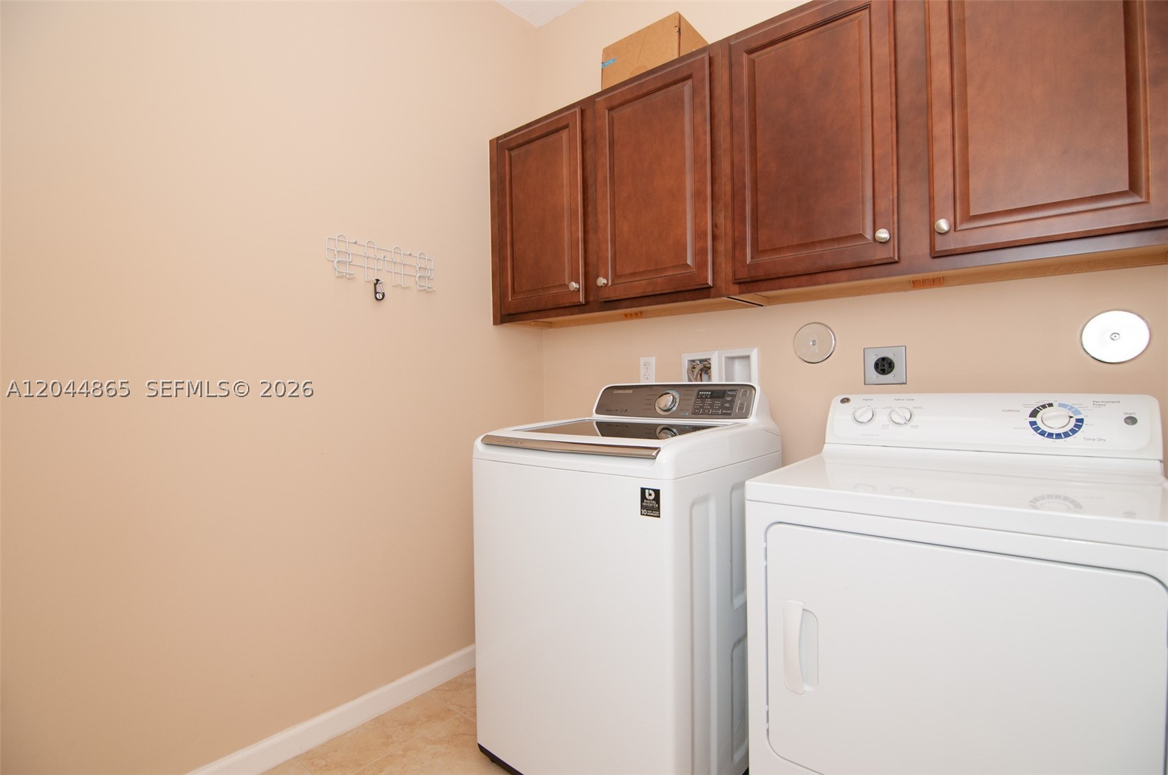 MONTERRA PLAT - Residential Lease