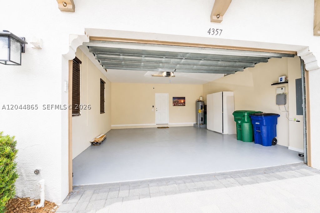 MONTERRA PLAT - Residential Lease