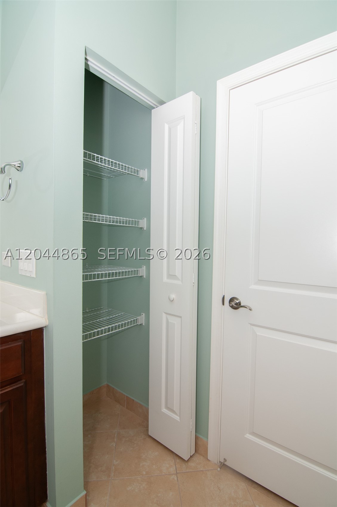 MONTERRA PLAT - Residential Lease
