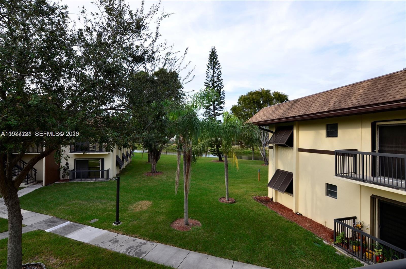 KINGS CREEK WEST CONDO BL - Residential