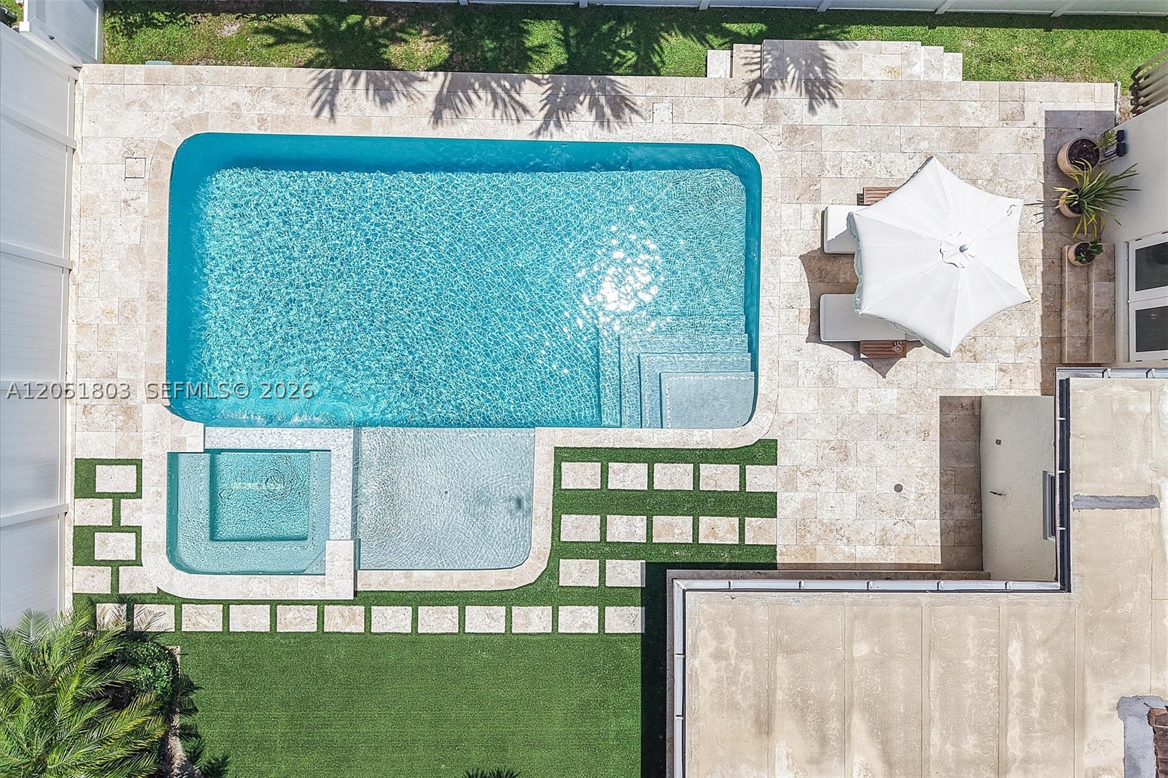 HOLLYWOOD LAKES SECTION - Residential