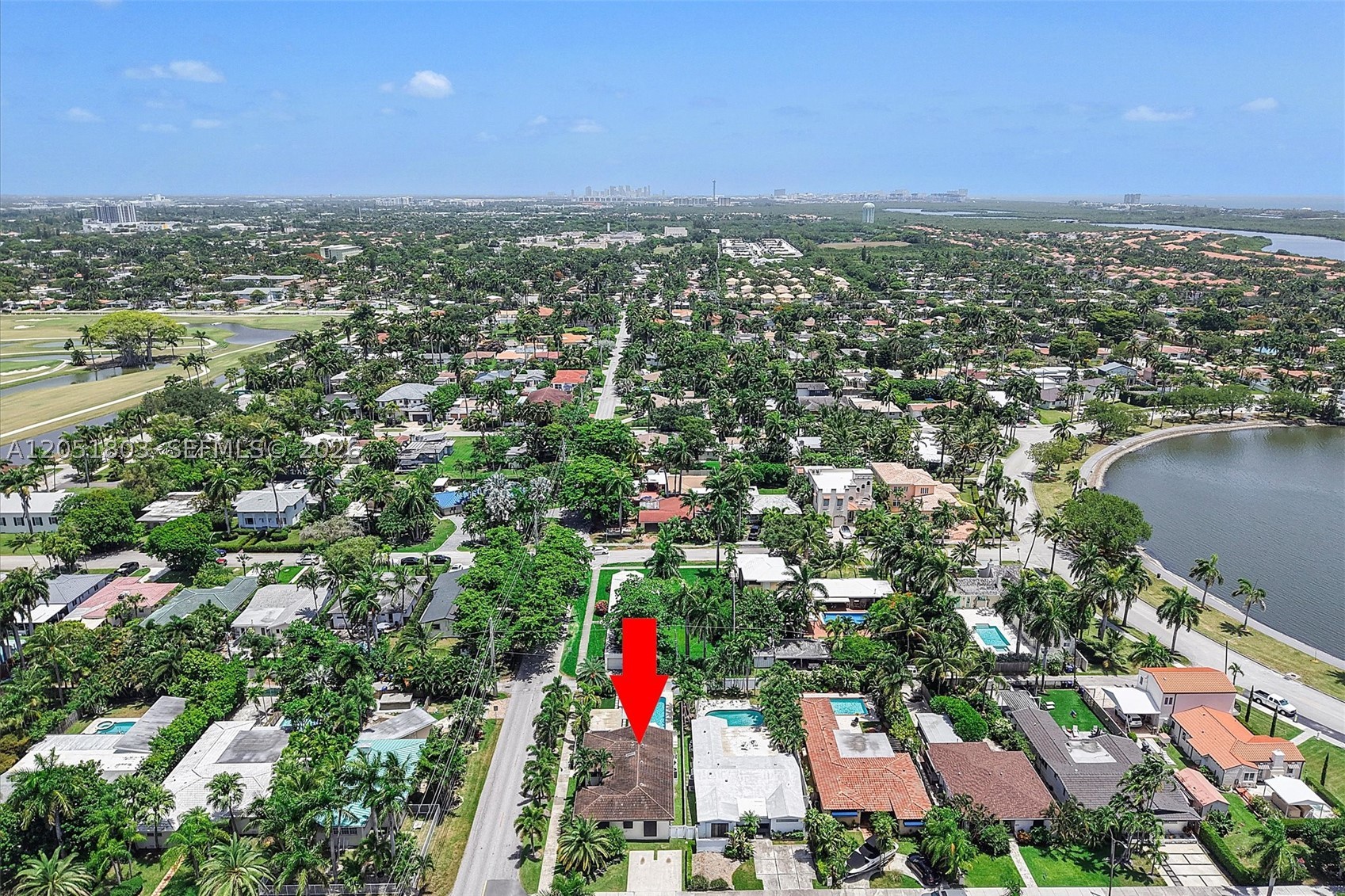 HOLLYWOOD LAKES SECTION - Residential