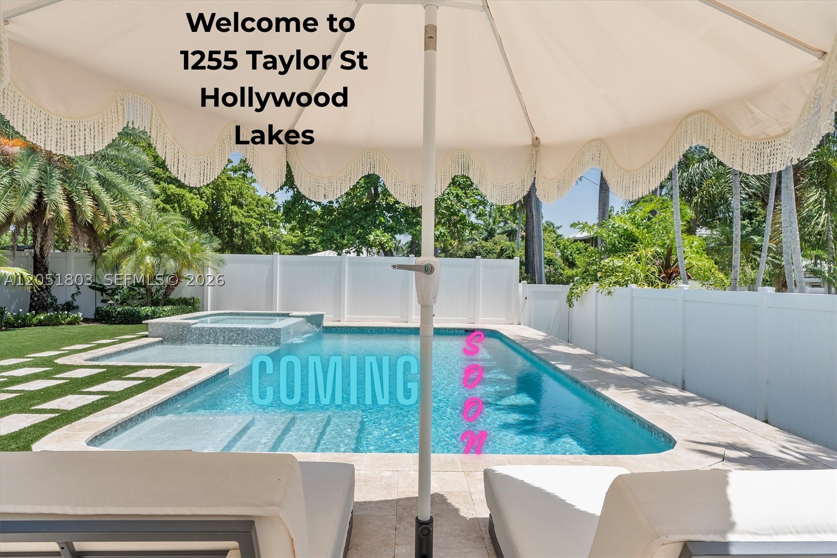HOLLYWOOD LAKES SECTION - Residential