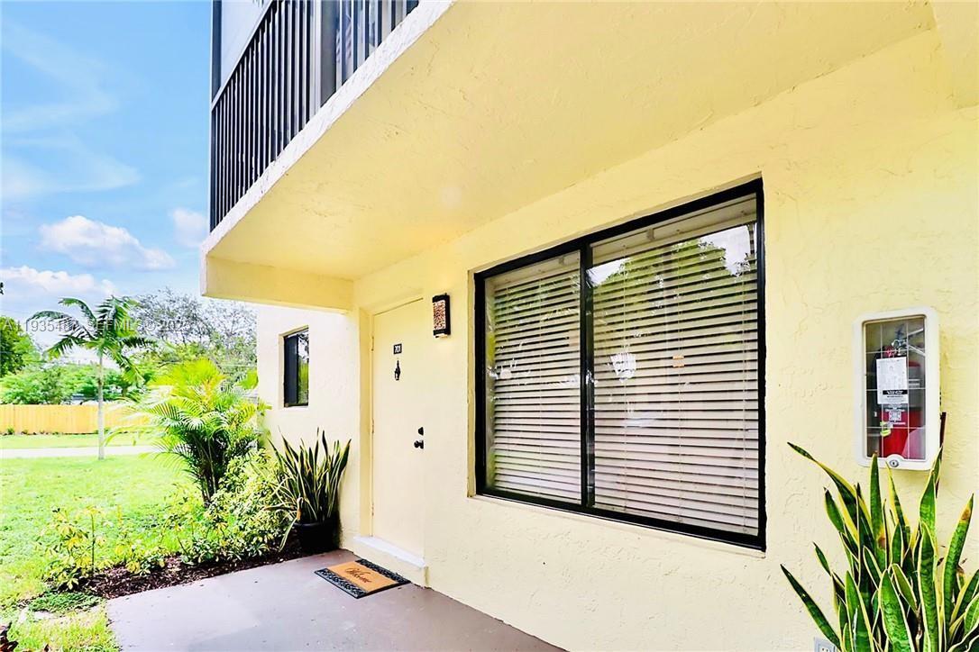 Welcome to this charming townhome in the heart of Pompano Beach! This corner unit boasts 2 bedrooms, 2 bathrooms, Formica counters, white appliances, and tile flooring throughout. Perfect for investors looking for a good return, this property is currently leased until February 2027 and offers low maintenance for hassle-free ownership. The convenience of having a washer and dryer in the unit adds to the appeal of this already desirable property. With easy access for showings, don't miss out on this opportunity to add a valuable asset to your investment portfolio. Whether you're a seasoned investor or just starting out, this townhome is sure to impress with its modern finishes and prime location. Take advantage of this rare find and send me an offer today before it's too late! Live the Florida lifestyle in style with this beautiful townhome in Pompano Beach.