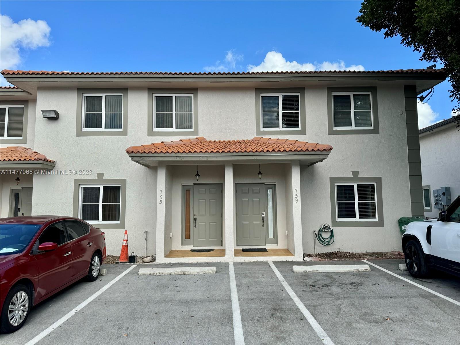 MIRAGE AT SAILBOAT COVE - Residential
