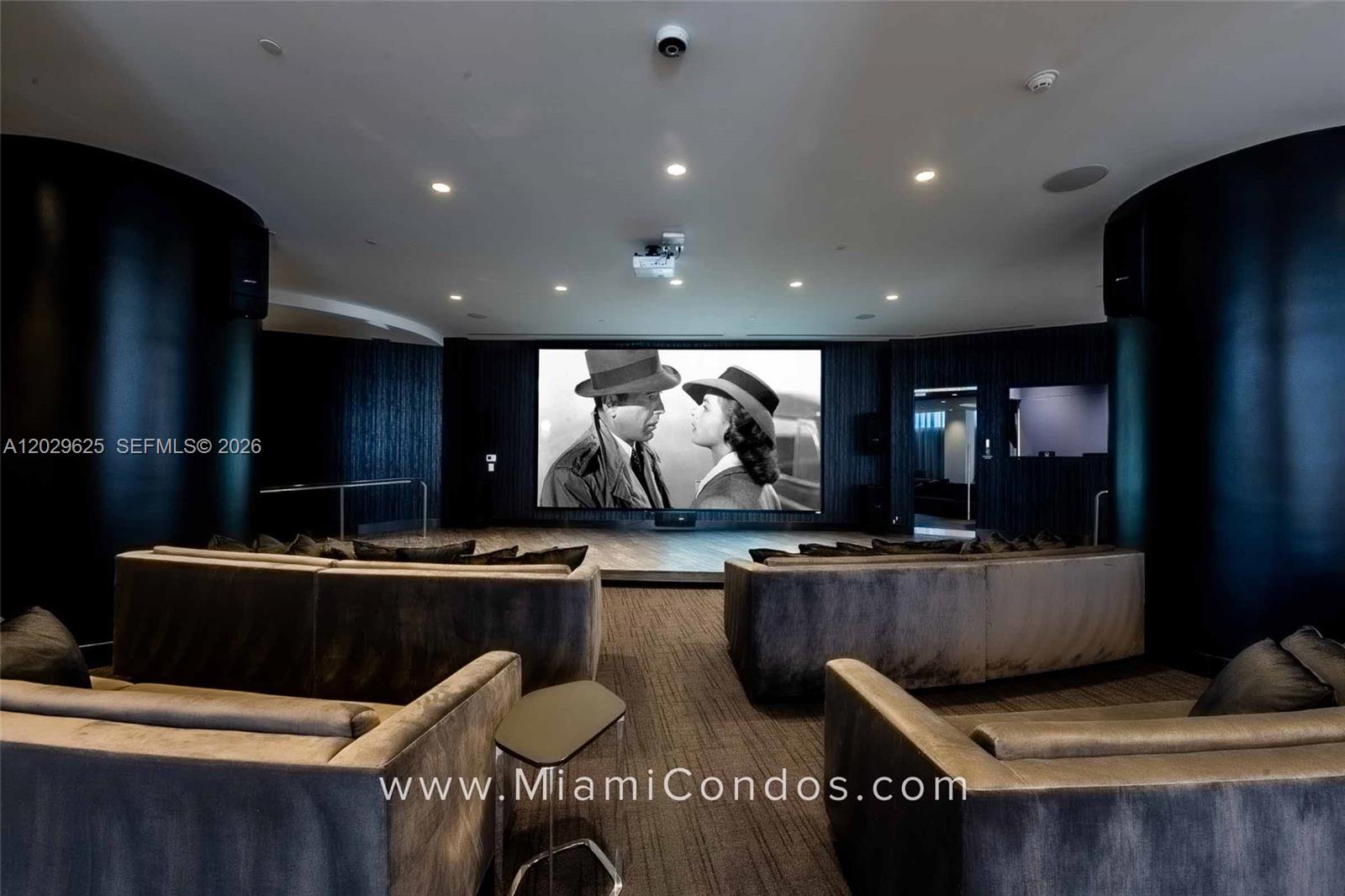 PARAMOUNT MIAMI WORLDCENTE - Residential