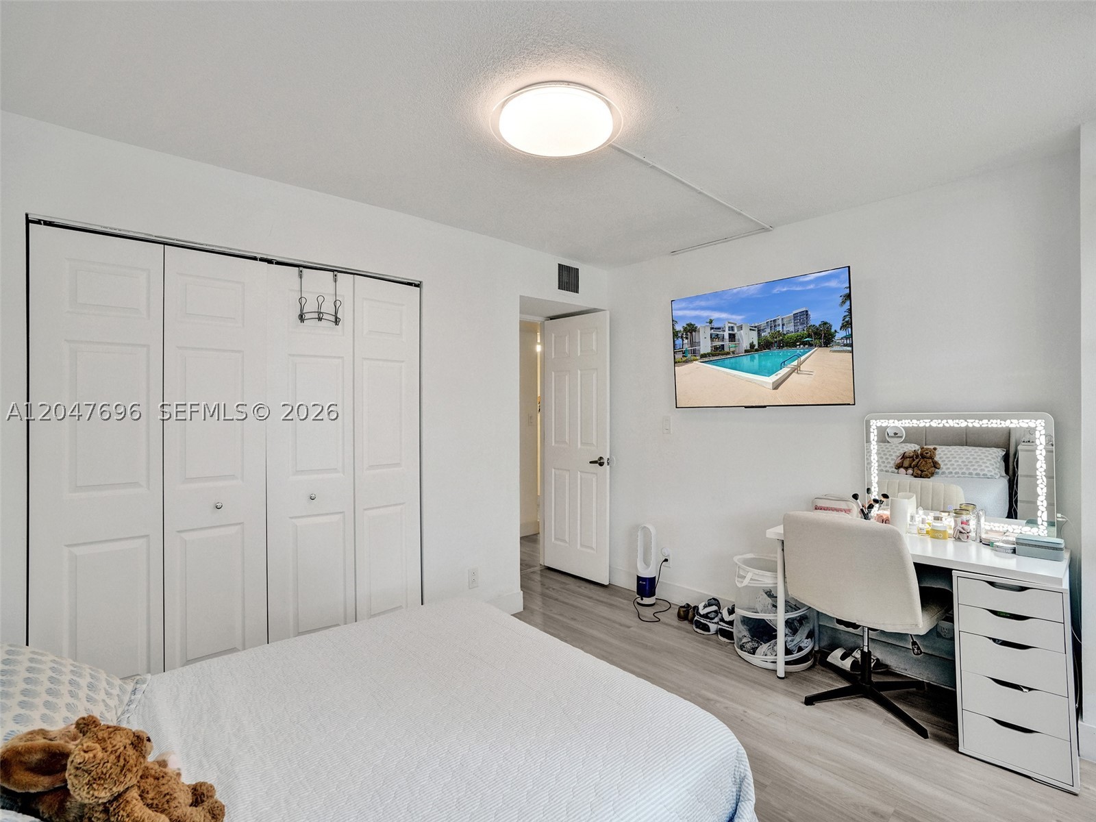 OCEANVIEW PARK CONDO - Residential