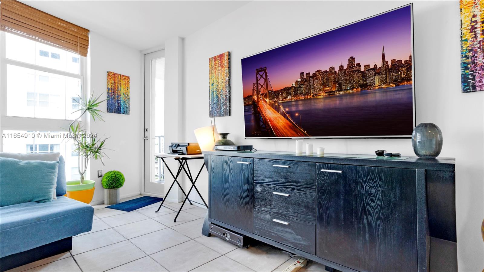BAYVIEW TERR CONDO - Residential