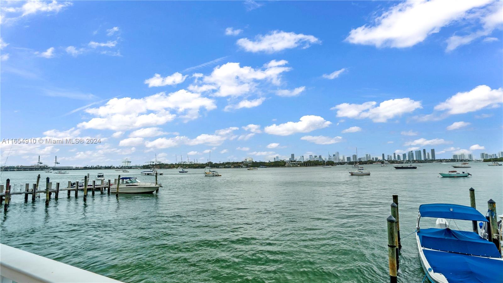 BAYVIEW TERR CONDO - Residential