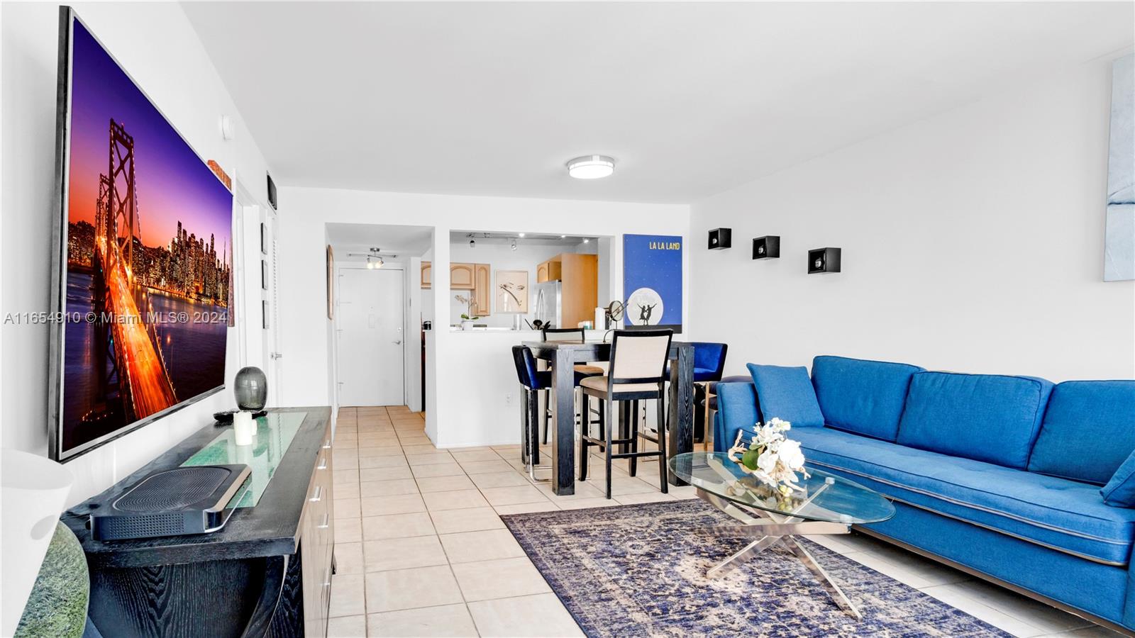 BAYVIEW TERR CONDO - Residential