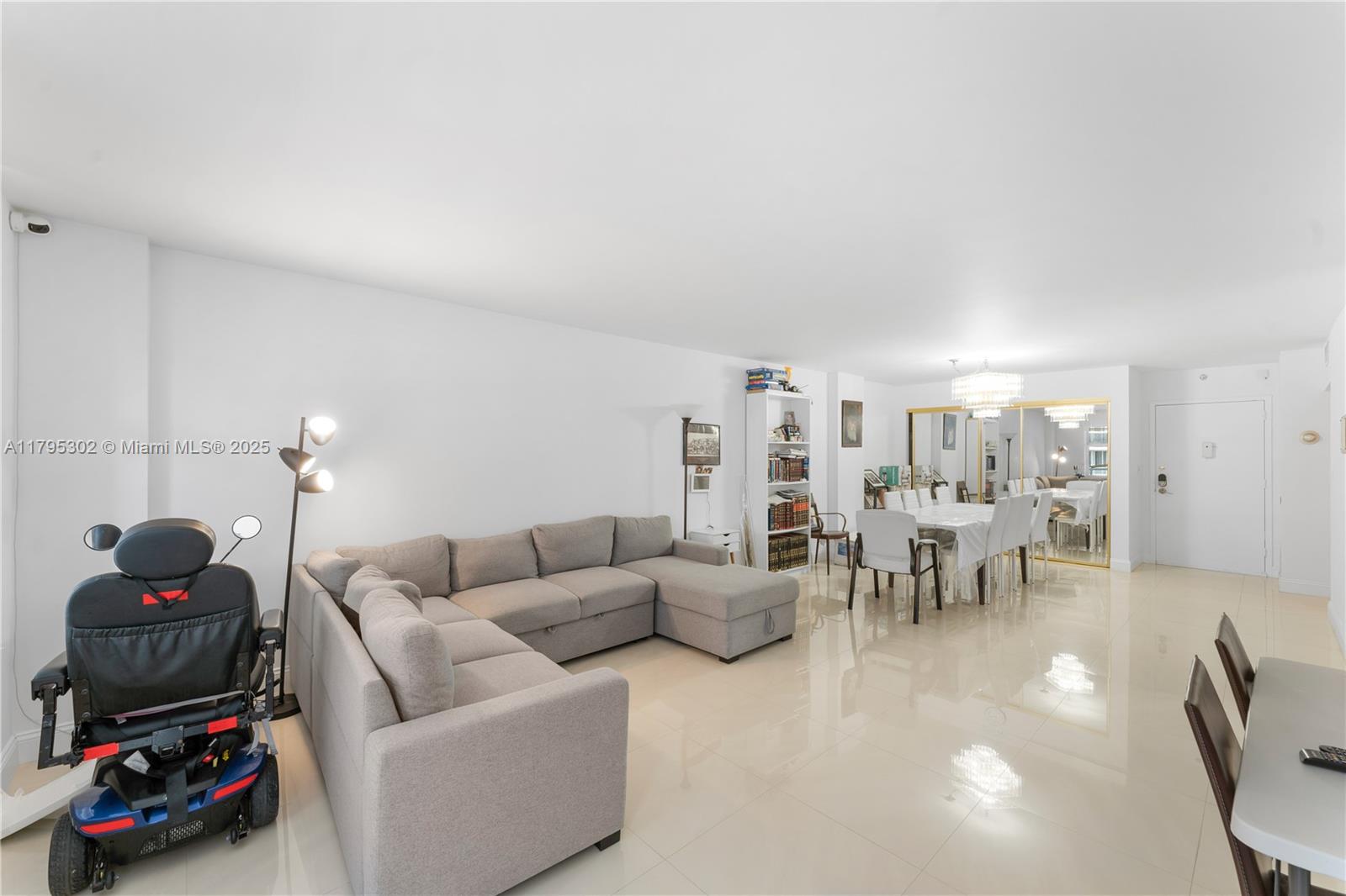 9500 OCEANS CONDO - Residential