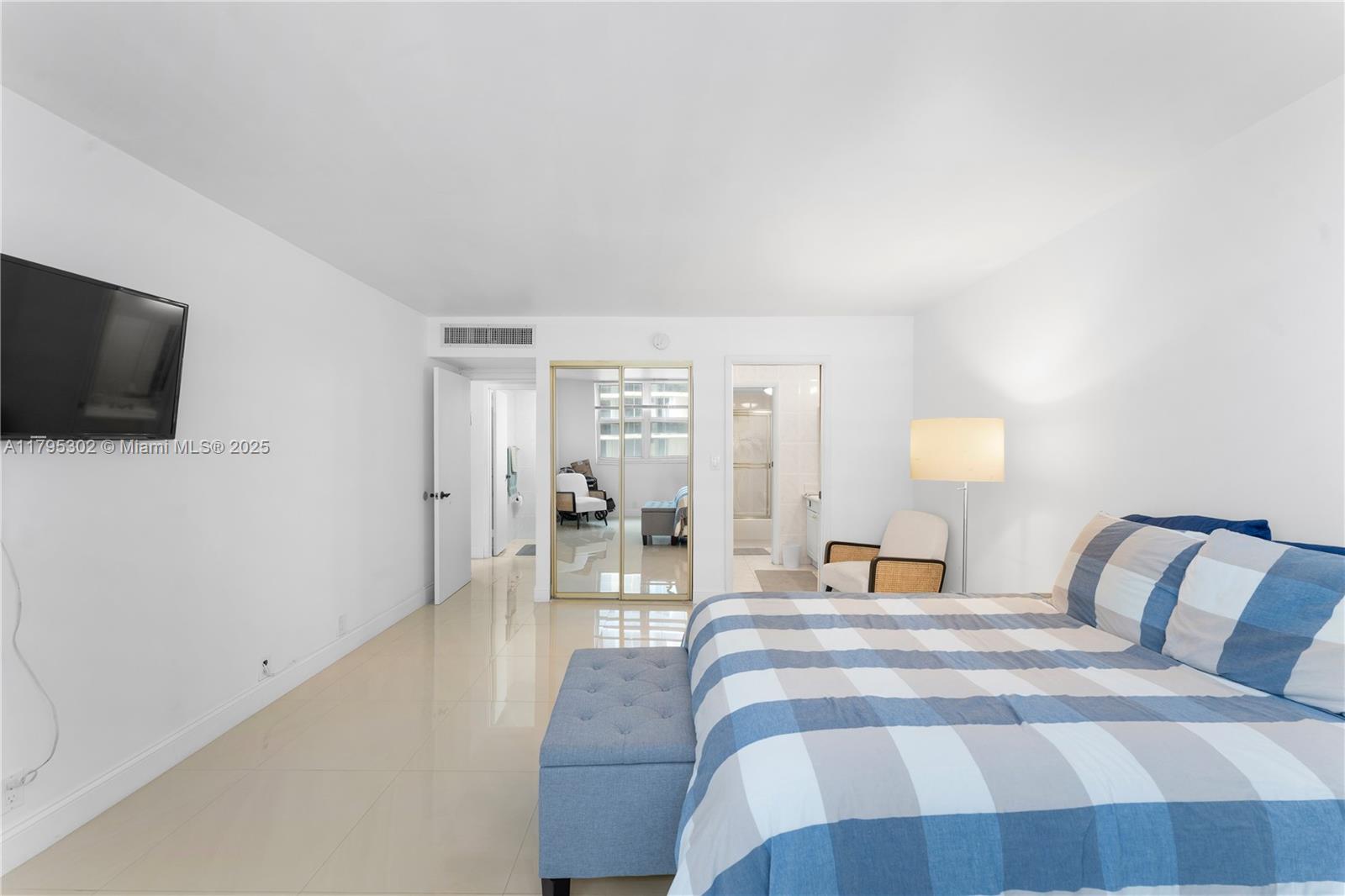 9500 OCEANS CONDO - Residential