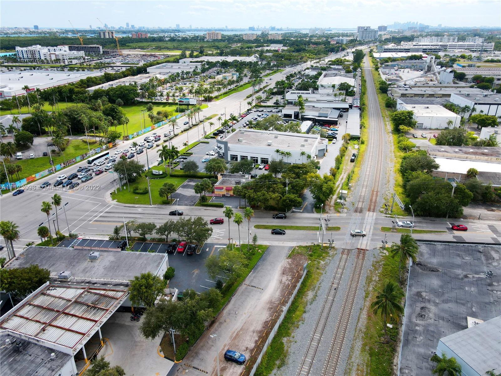 SUNNY ISLES BIS BLVD SUB - Land