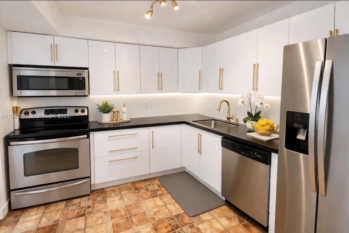 DESOTO PARK CONDO - Residential