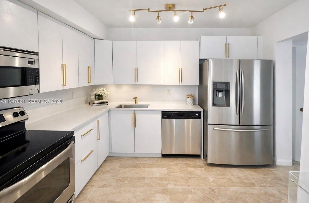 DESOTO PARK CONDO - Residential