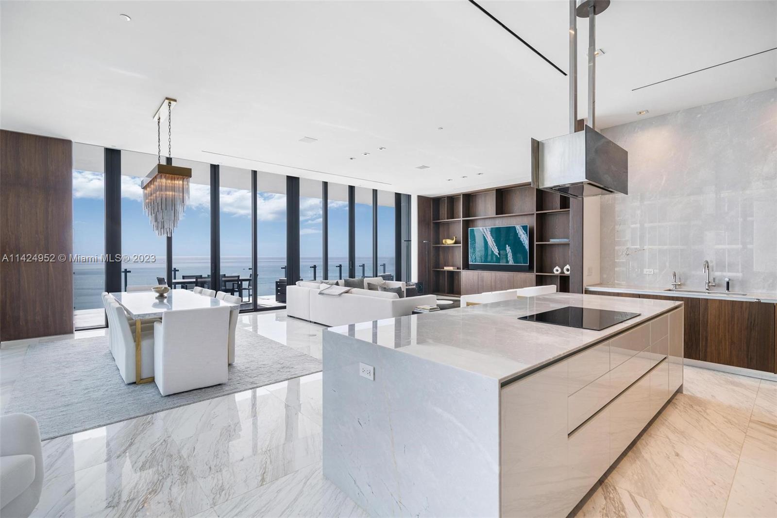 MUSE CONDO - Residential