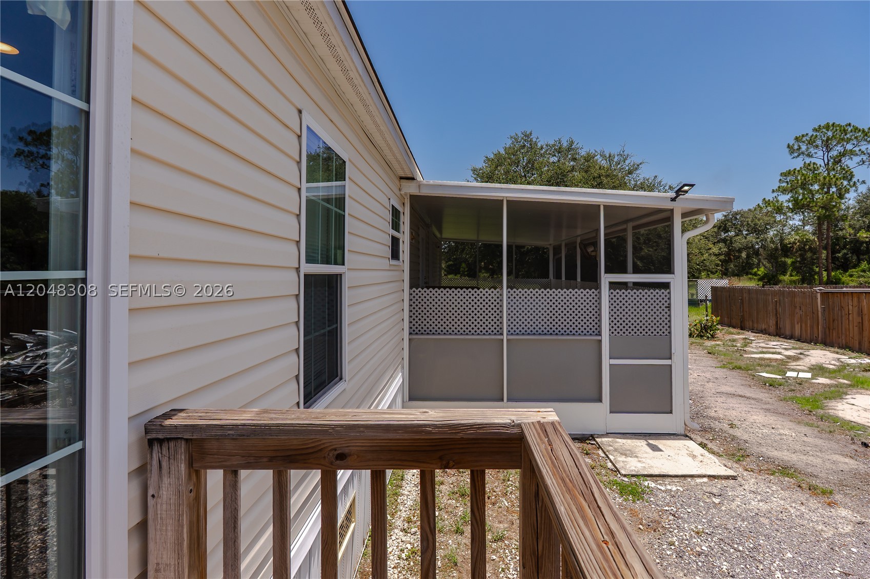 MONTURA SOUTH HALF (100804 - Residential