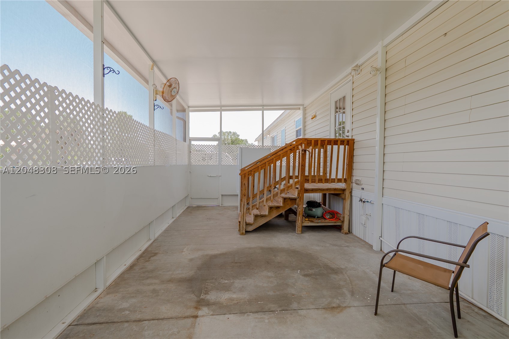 MONTURA SOUTH HALF (100804 - Residential