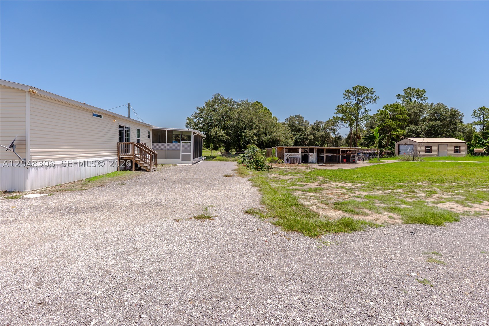 MONTURA SOUTH HALF (100804 - Residential
