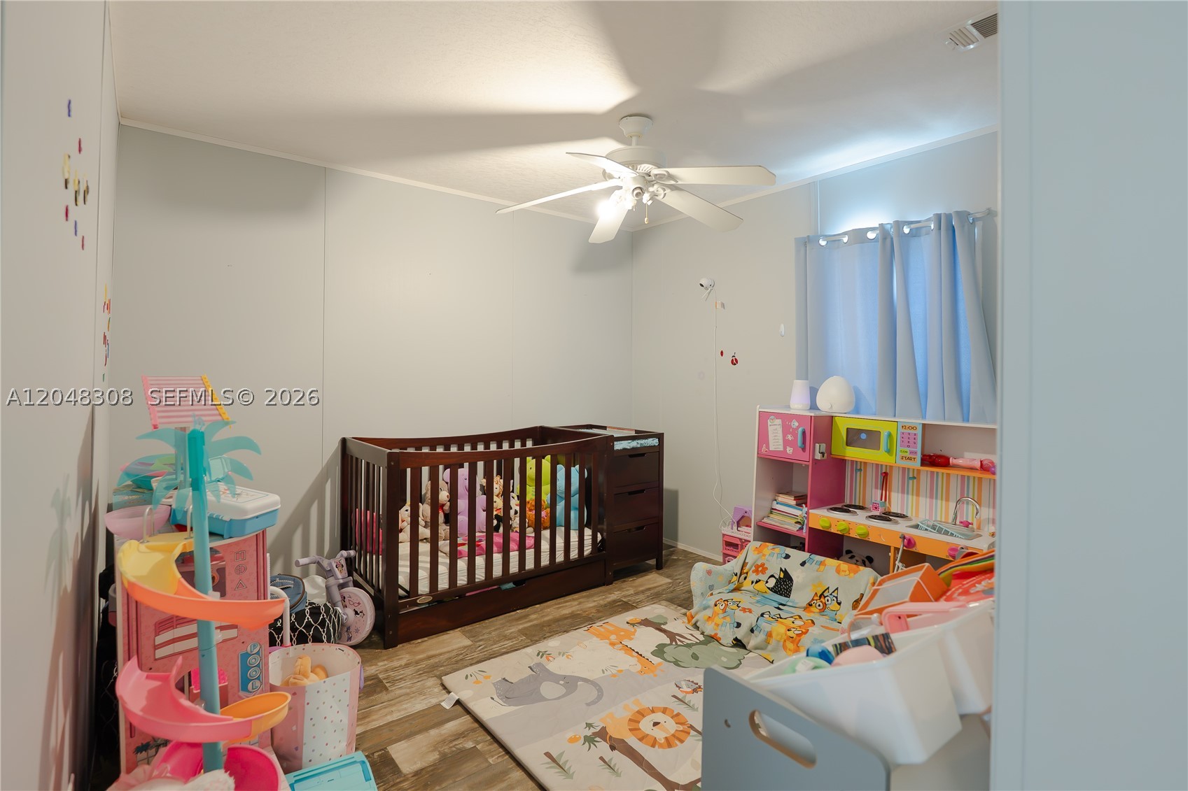 MONTURA SOUTH HALF (100804 - Residential