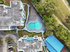 BLEAU GROTTO CONDO - Residential