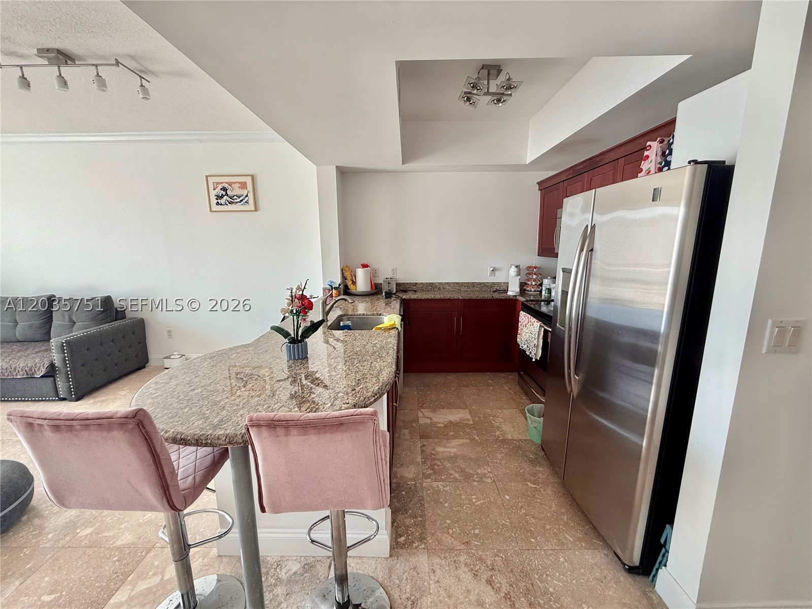 DOWNTOWN DADELAND CONDO N - Residential