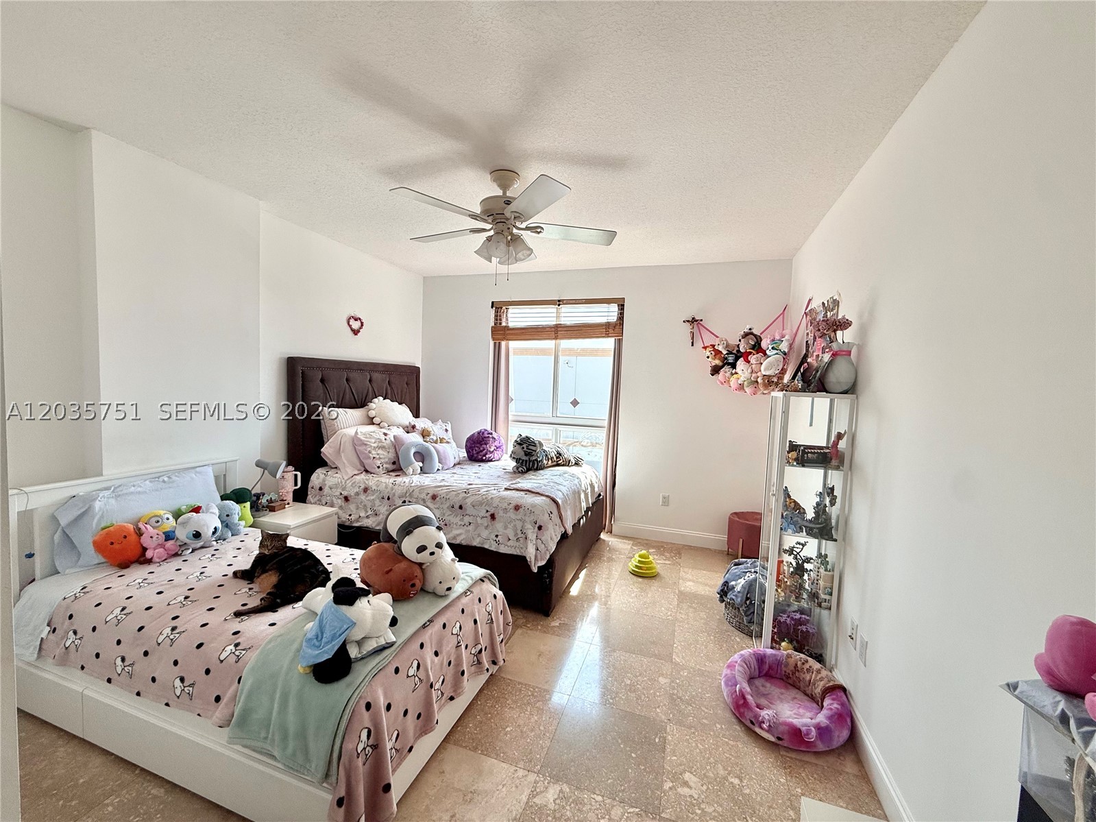 DOWNTOWN DADELAND CONDO N - Residential