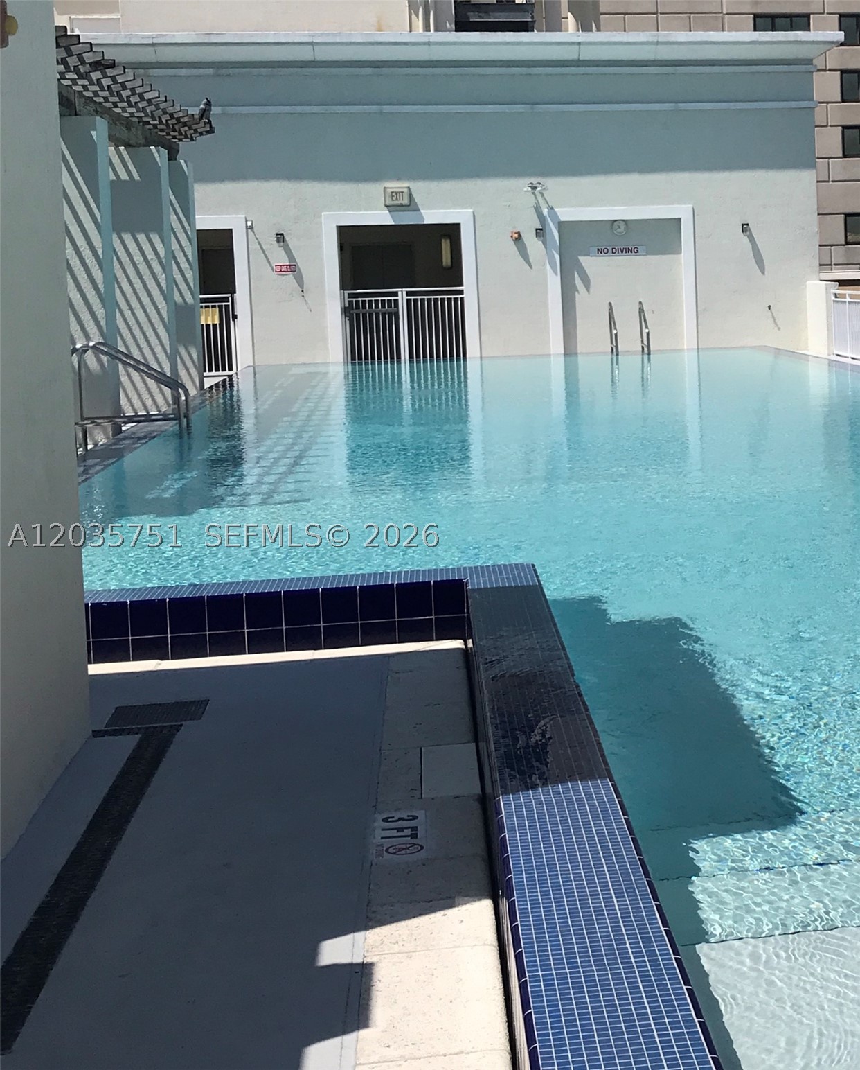 DOWNTOWN DADELAND CONDO N - Residential
