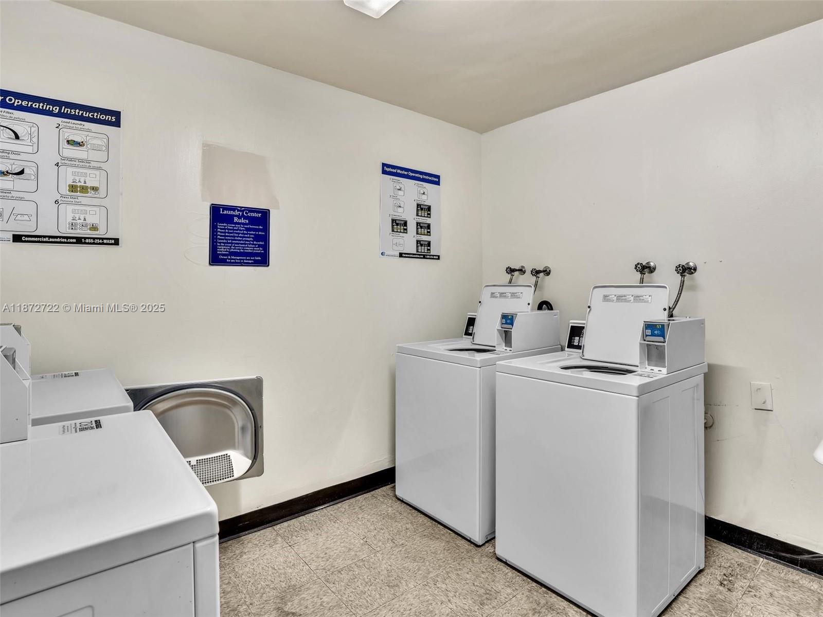 COMMODORE PLAZA CONDO - Residential