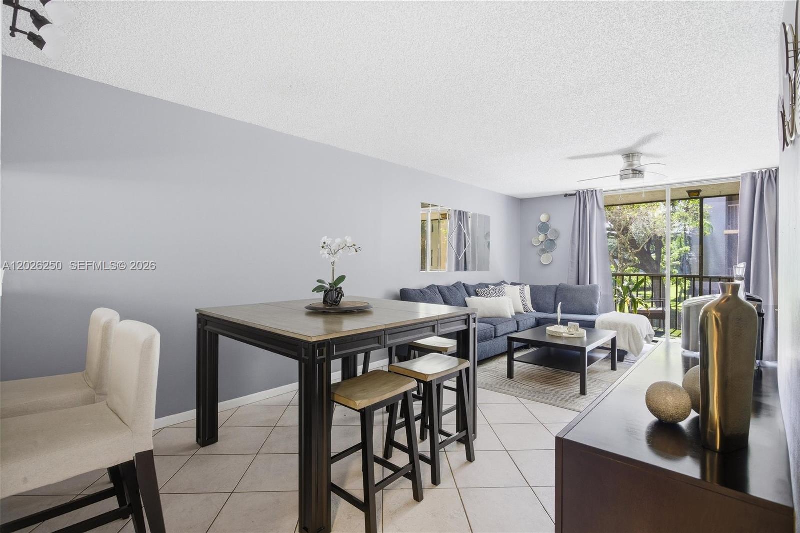 PLANTATION RACQUET CLUB - Residential