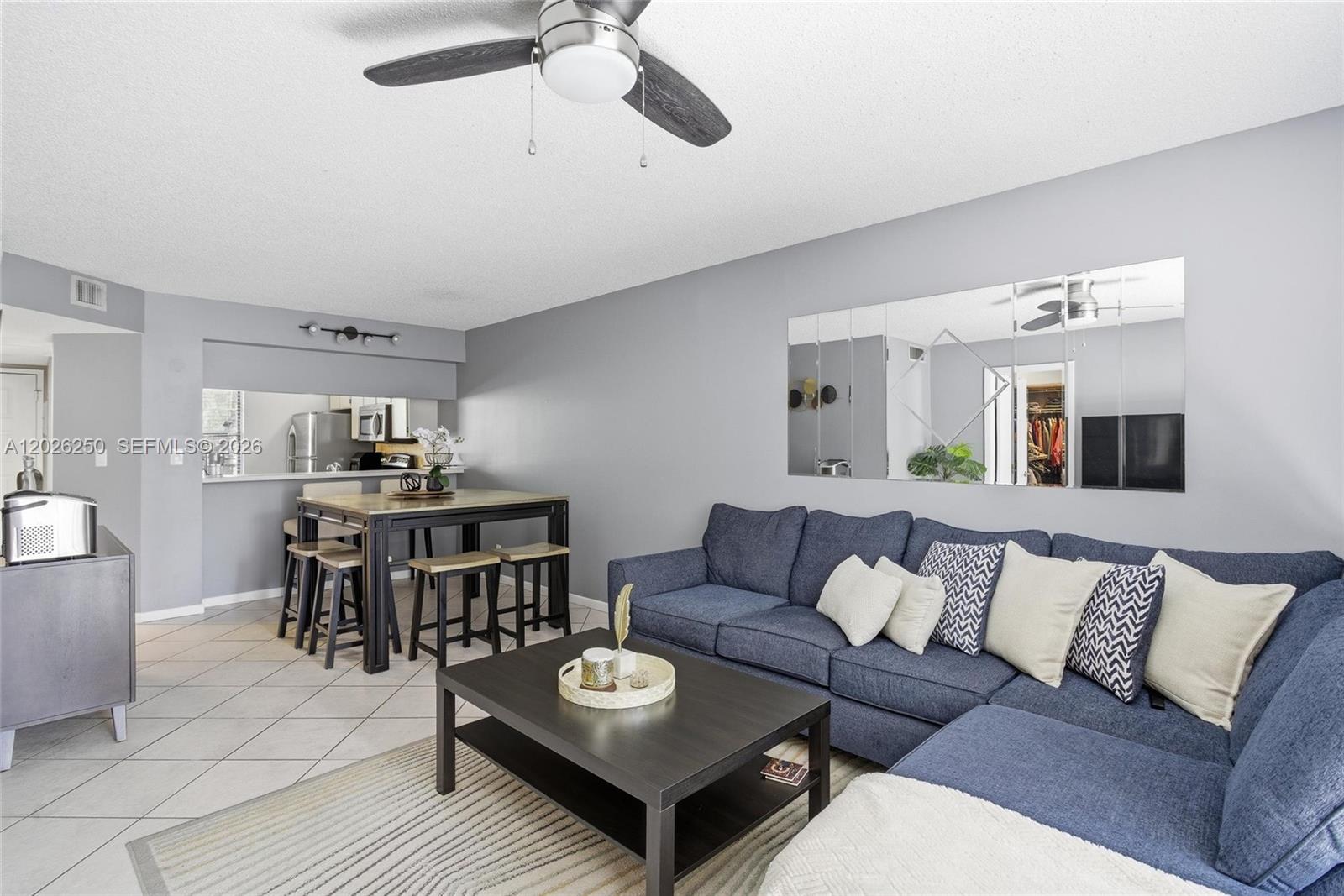 PLANTATION RACQUET CLUB - Residential