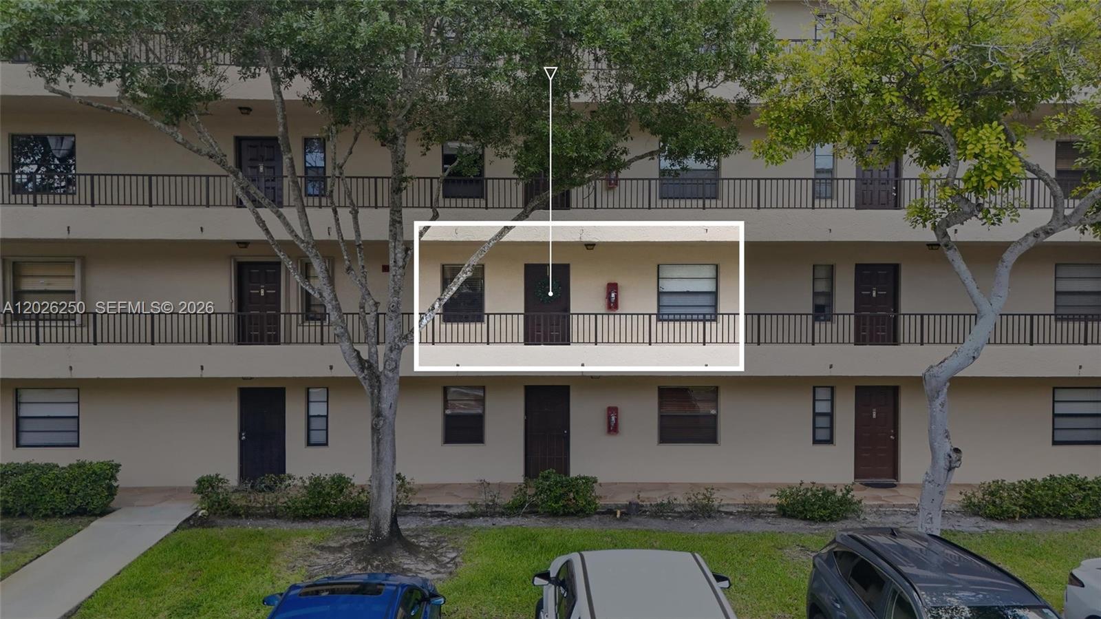 PLANTATION RACQUET CLUB - Residential