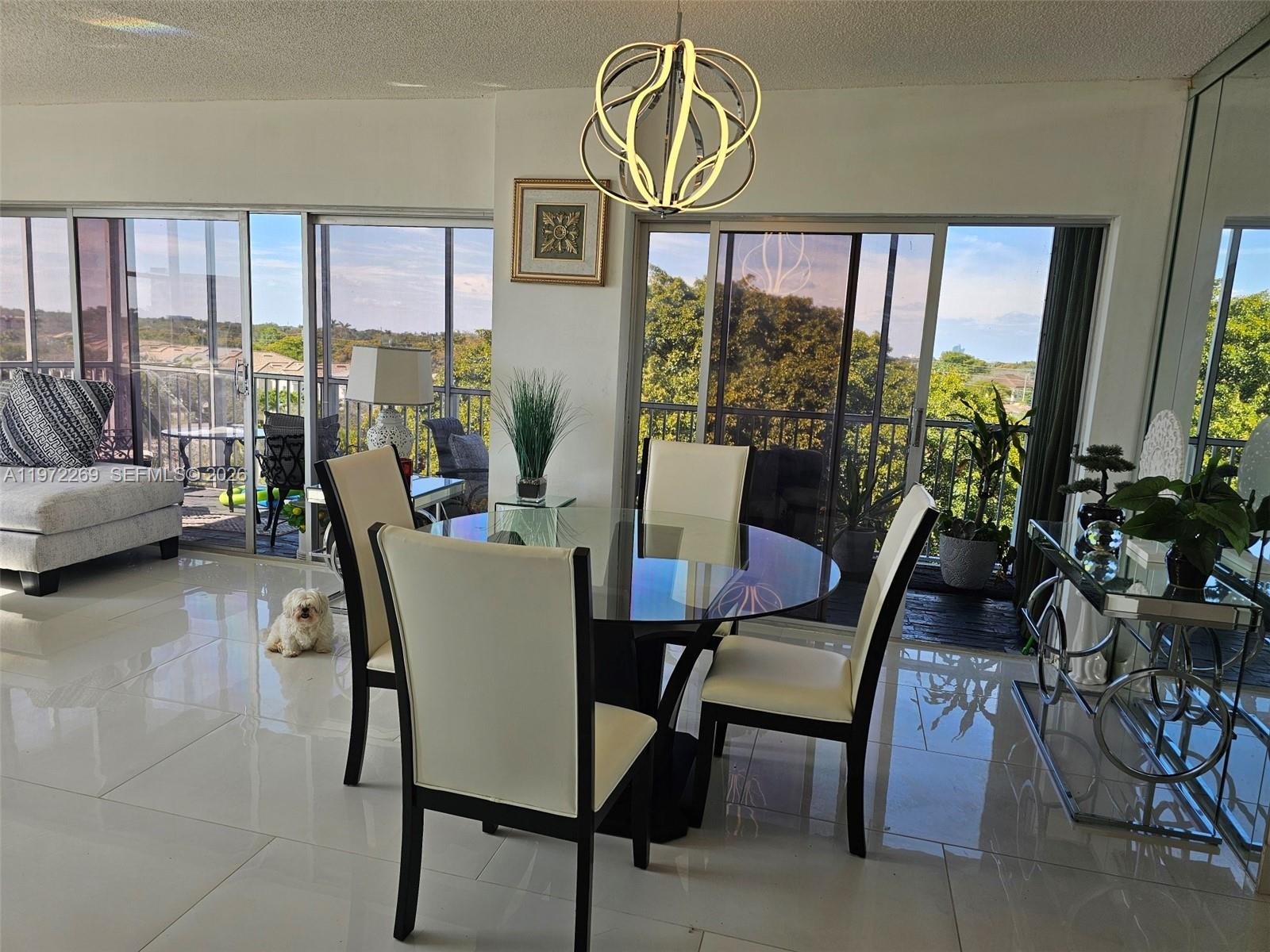 HILLCREST EAST NO 27 COND - Residential