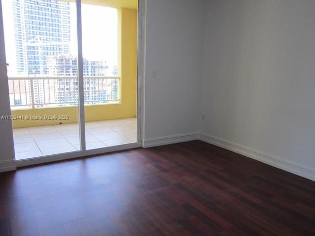 THE SAIL CONDO - Residential