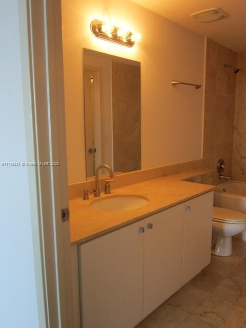THE SAIL CONDO - Residential