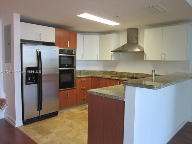 THE SAIL CONDO - Residential