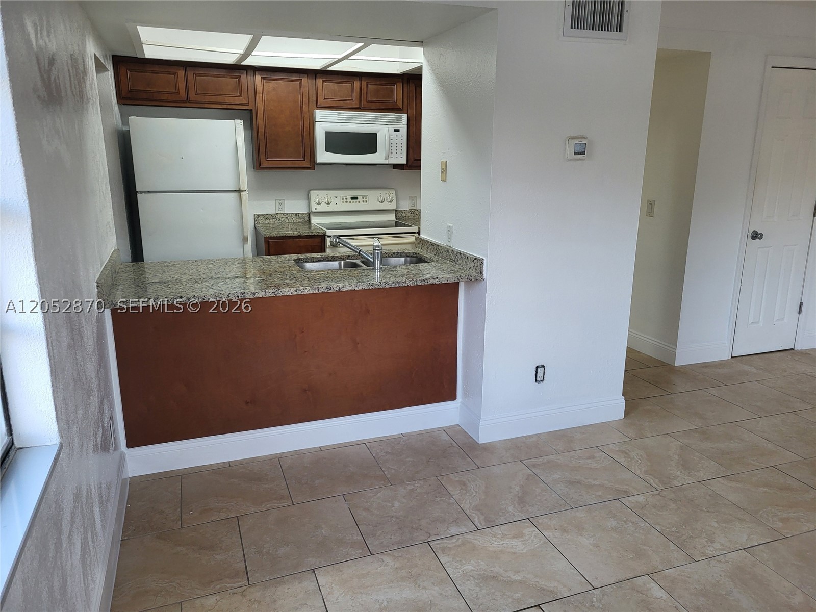 CARLTON STEWART - Residential Lease
