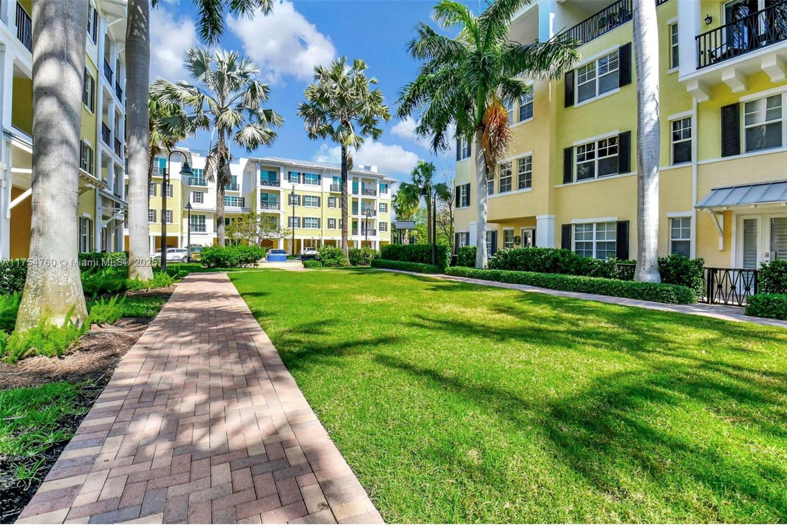 LATITUDE DELRAY BEACH CON - Residential Lease