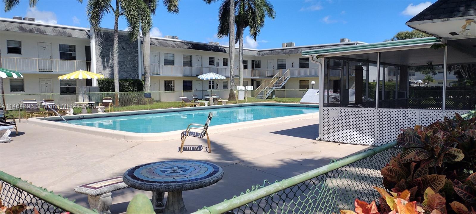Awesome 1 bedroom condo nestled in center city Davie. Walking distance to the Nova BC Campus and close to all of the major arteries to the Dade, Broward, and Palm Beach Counties. Best of all it's just a hop skip and a jump to the exclusive Fort Lauderdale Beach and all of it's attractions. This condo is perfect for a student or Professional wanting the space of a true 1 bedroom without the inflated price. Hurry this one will go fast!