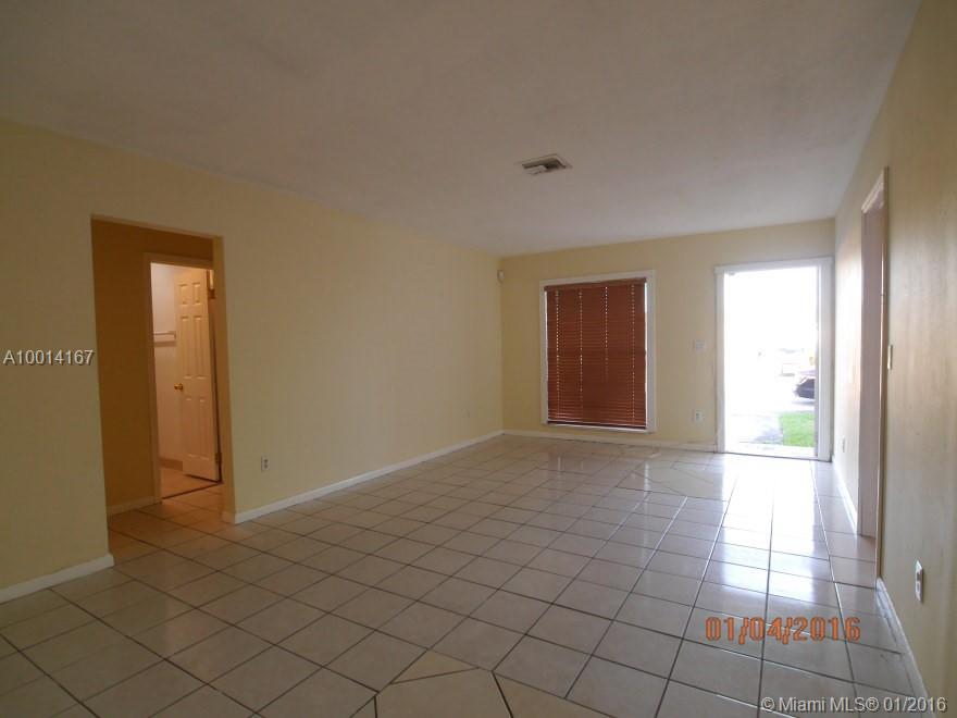 Richmond Twnhs - Residential Lease