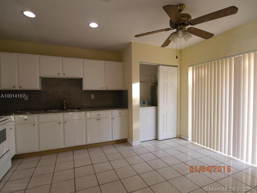Richmond Twnhs - Residential Lease