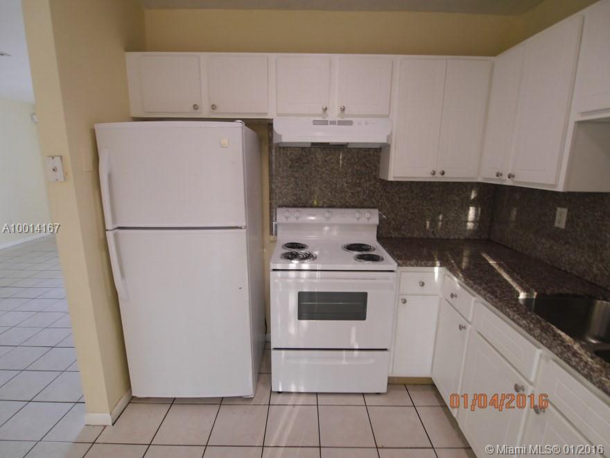Richmond Twnhs - Residential Lease