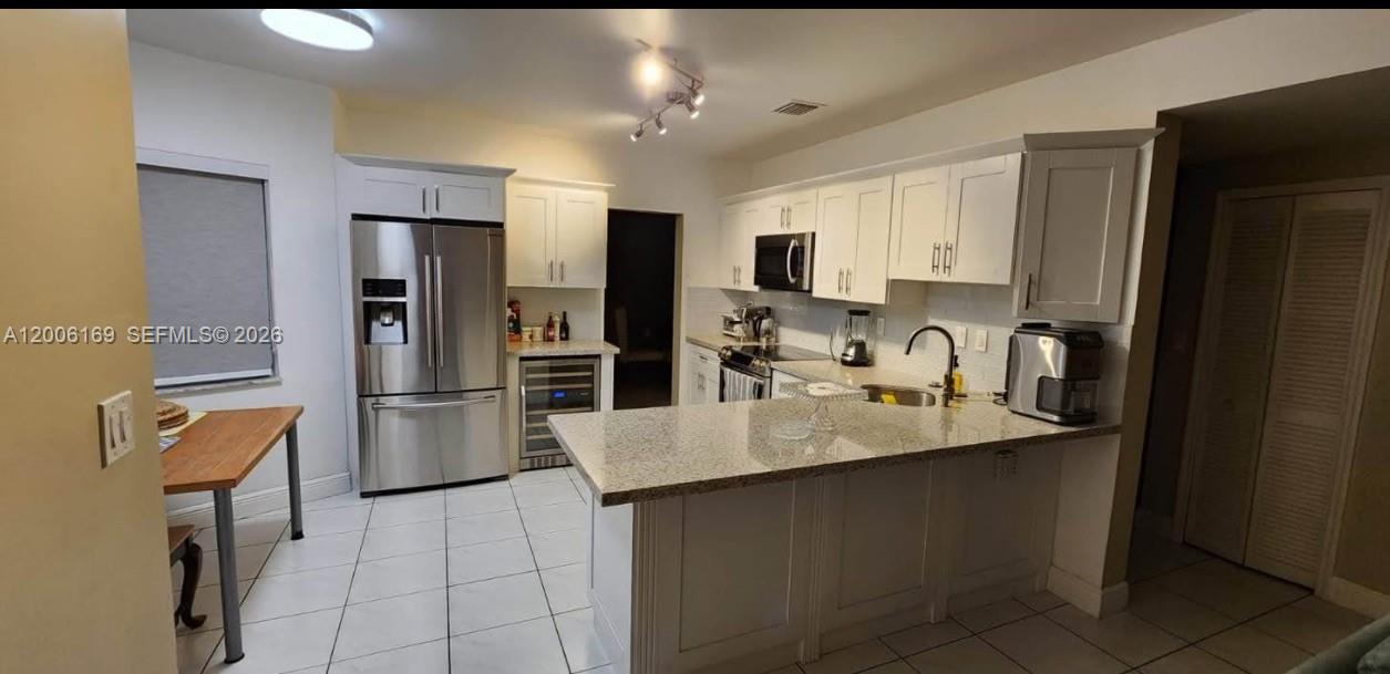 FOREST LAKES ESTATES SEC - Residential