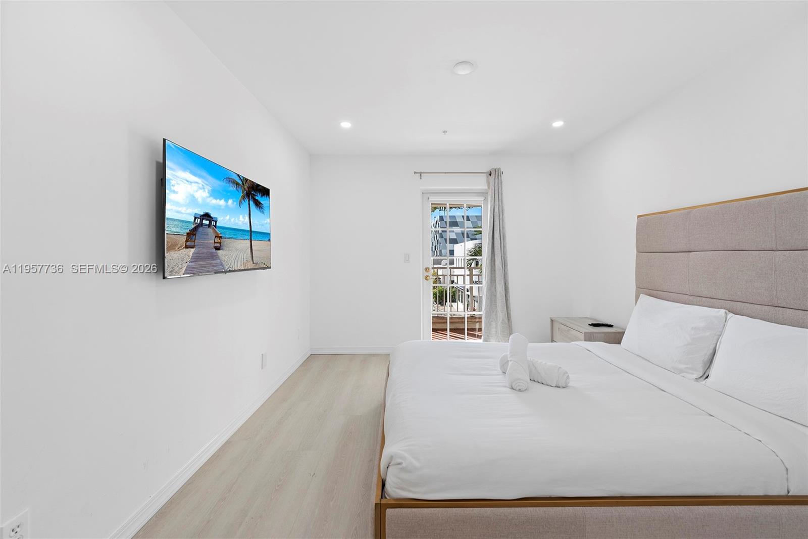 THE THS AT SUNSET HARBOUR - Residential